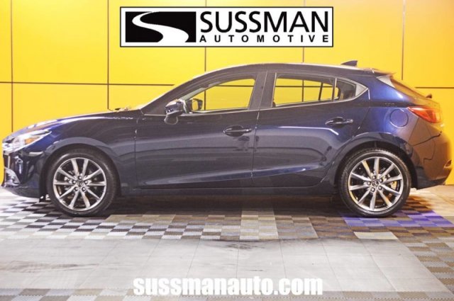 Pre Owned 2018 Mazda Mazda3 5 Door Grand Touring Hatchback In